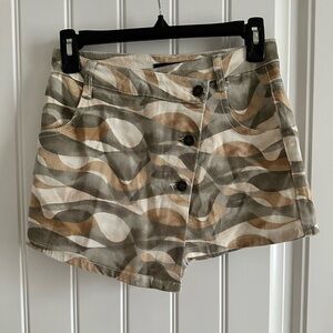 Forever 21 Abstract Patterned Skort